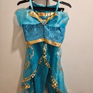 Girls Princess Jasmine Costume Size 6/7